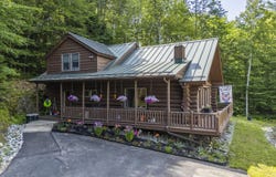 18 Franklin Road, Newry, ME 04261