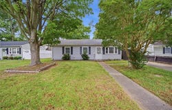 1003 Rollins Circle, Hampton, VA 23663