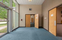 517 E Calhoun Street, Springfield, MO 65802