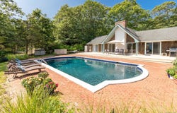 59 Isle Of Wight Road, East Hampton, NY 11937