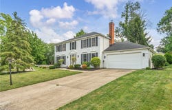 16531 Timberline Drive, Strongsville, OH 44136