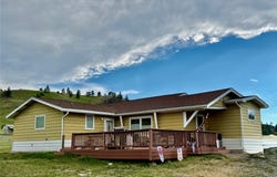 2 Meadowlark Square, Cascade, MT 59421