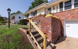 15706 E 44th Terrace S, Independence, MO 64055