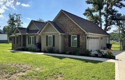 108 Twin Ponds Rd, Corbin, KY 40701