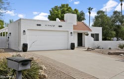 628 E BOCA RATON Road, Phoenix, AZ 85022