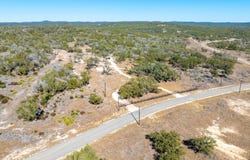 174 Crescent Ridge, Hondo, TX 78009