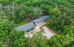 845 Alyeska Point Road, Lampe, MO 65681
