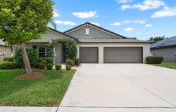 809 TIMELESS MOSS Drive, RUSKIN, FL 33570