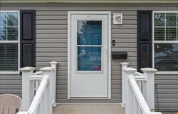 911 E Short Street, Tuscola, IL 61953