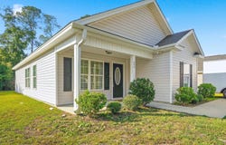 945 9th Ave., Galivants Ferry, SC 29544