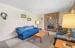 307 Meadowlark Circle, Deerfield, WI 53531