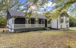 16372 S 1338 Road, Nevada, MO 64772