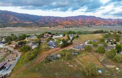 23161 Lakeview Drive, Tehachapi, CA 93561