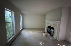 33 Wayne Way, White Plains, NY 10607