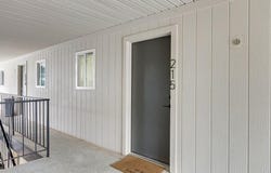 1110 Sherwood Lane, Nichols Hills, OK 73116