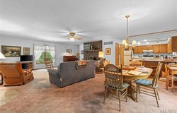 17719 Walnut Crest, Marthasville, MO 63357