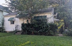 2601 S Wayne Avenue, Fort Wayne, IN 46807-1233