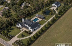 201 E Broadmore Avenue, Wills Point, TX 75169
