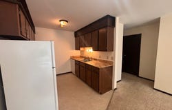 706 9th St NW, Cooperstown, ND 58425