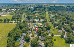 1622 E Timber Ridge Drive, Sedalia, MO 65301