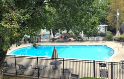 1815 Gardiner Ln, Louisville, KY 40205
