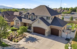 1043 E MACH SCHNELL Dr, Sandy, UT 84094