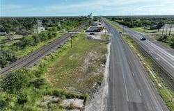 Hwy 77 S, Woodsboro, TX 78393