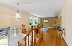 5 Yale Court, East Brunswick, NJ 08816