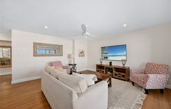 1202 N Pacific Street, Oceanside, CA 92054