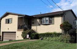 1110 Courtland Rd, Weirton, WV 26062