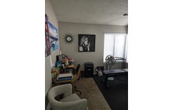 1615 E Castlecrest Avenue, Visalia, CA 93292