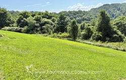 S First St, Shinnston, WV 26431