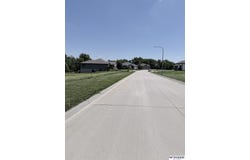 1019 Brickyard Drive, Hooper, NE 68031