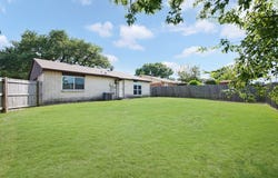 555 Hawthorne Drive, Allen, TX 75002