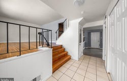 9 CORDREY RD, NEWARK, DE 19713