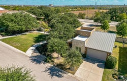 220 Jumping Laurel St, San Marcos, TX 78666