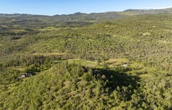 1884 S Obenchain Road, Eagle Point, OR 97524