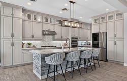10322 E THATCHER Avenue, Mesa, AZ 85212
