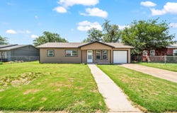 2614 E Cornell Street, Lubbock, TX 79403