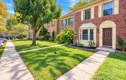 10 THE STRAND, SPARKS, MD 21152