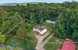 137 Morrison Subdivision Rd, Oakdale, TN 37829