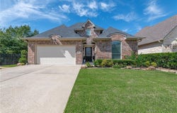 5172 Stonewater Loop, College Station, TX 77845
