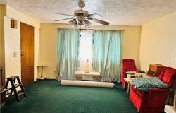 257 Lighthouse Way, Elkview, WV 25071