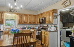 102 E Main Street, Gleason, TN 38229
