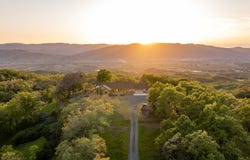 2389 Twining Road, Ukiah, CA 95481