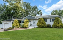 15 Lake Drive, Howell, NJ 07731