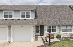 1204 N Paradise Way N, Greenwood, IN 46143