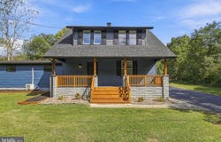 21419 QUEENS POINT Road SW, MCCOOLE, MD 21562