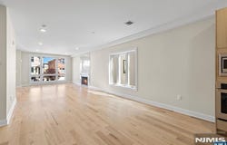 386 Lincoln Avenue, Cliffside Park, NJ 07010