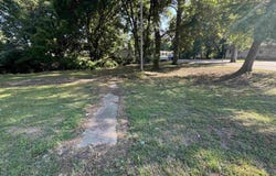327 Canal Ave E, Wynne, AR 72396